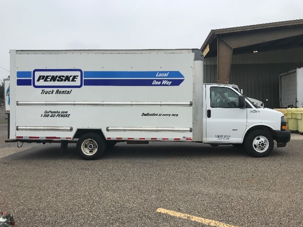 Light Duty Box Truck-Light and Medium Duty Trucks-GMC-2022-Savana G33903-Pharr-TX-85,371\n\t\tmiles-$ 32,500 - Image 15