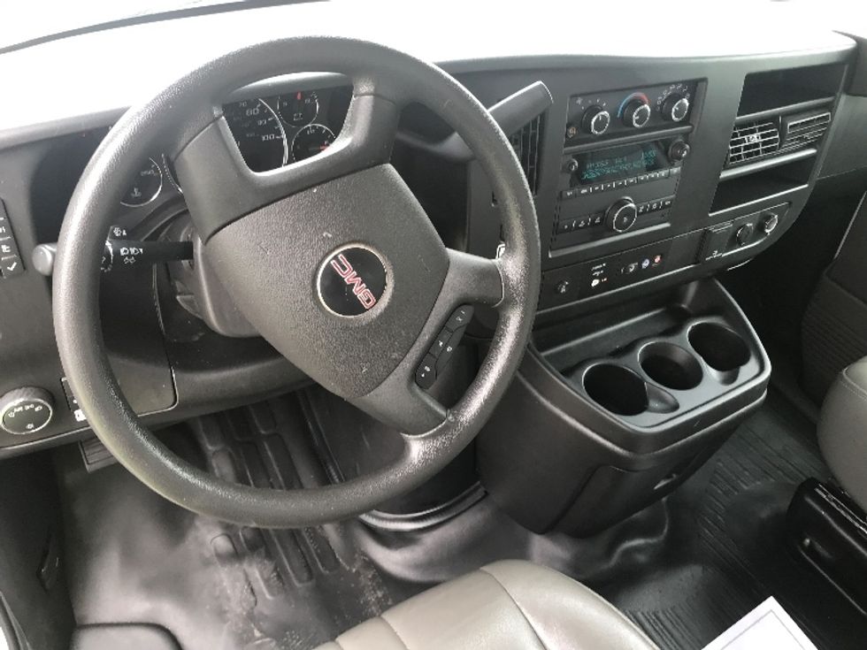 Light Duty Box Truck-Light and Medium Duty Trucks-GMC-2022-Savana G33903-Pharr-TX-85,371\n\t\tmiles-$ 32,500 - Image 18
