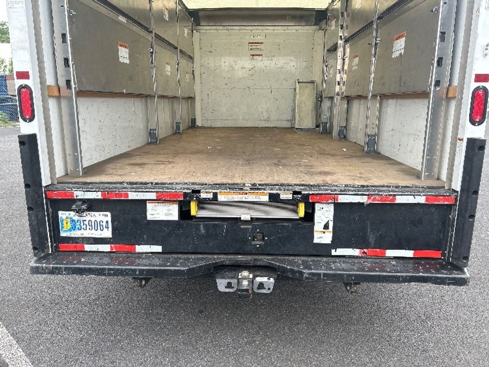 Light Duty Box Truck-Light and Medium Duty Trucks-GMC-2022-Savana G33903-Philadelphia-PA-27,644\n\t\tmiles-$ 41,750 - Image 9