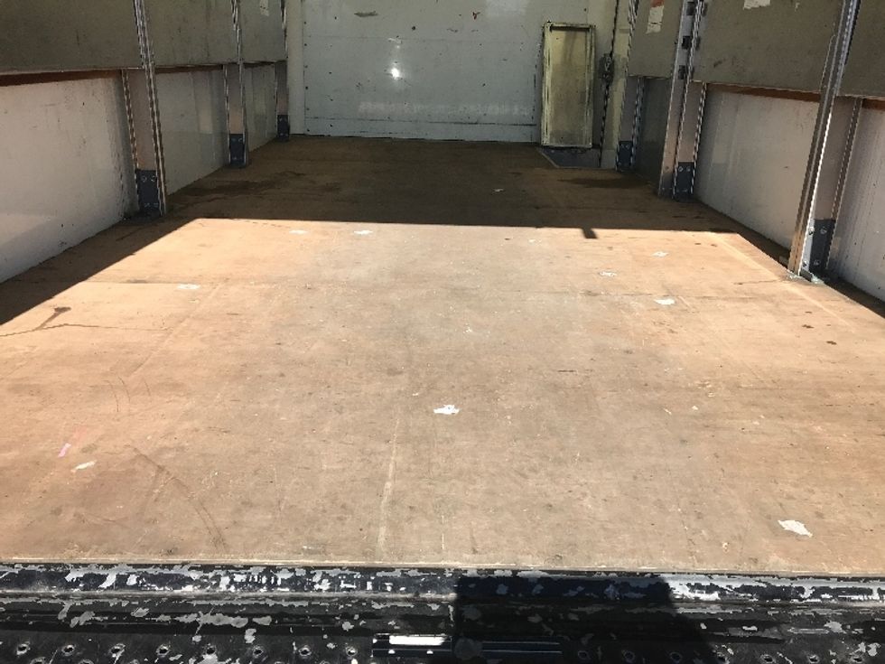 Light Duty Box Truck-Light and Medium Duty Trucks-GMC-2022-Savana G33903-Philadelphia-PA-36,610\n\t\tmiles-$ 43,500 - Image 10