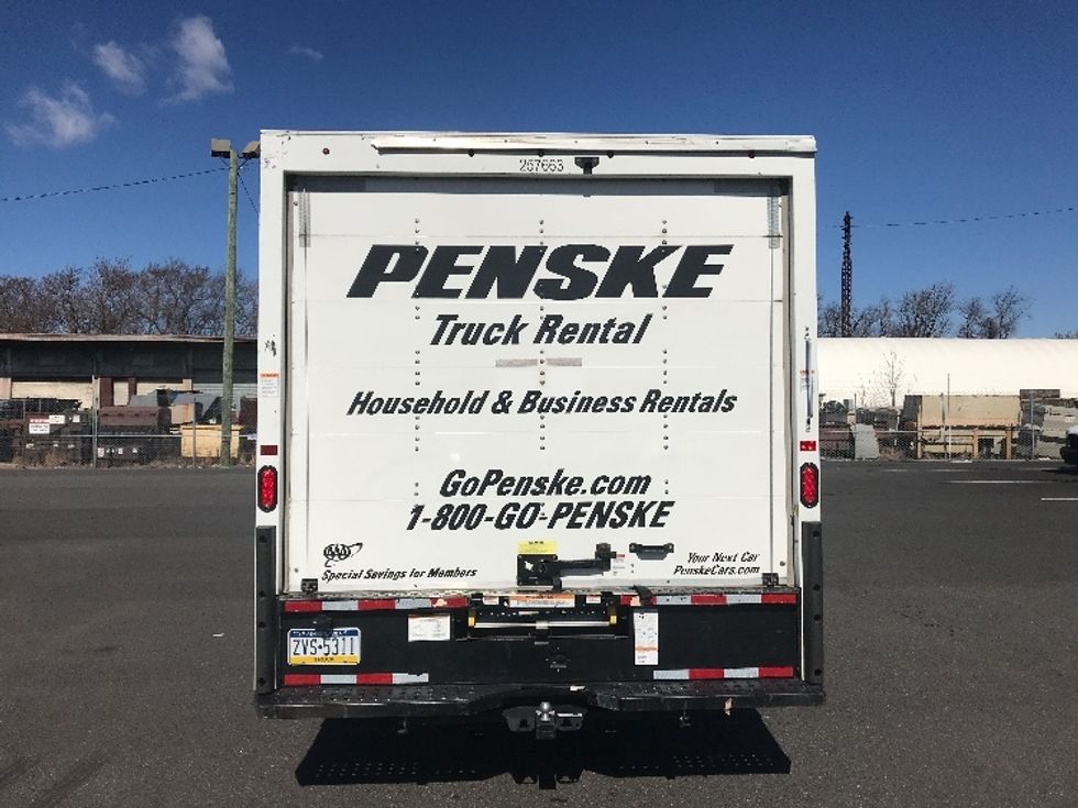 Light Duty Box Truck-Light and Medium Duty Trucks-GMC-2022-Savana G33903-Philadelphia-PA-36,610\n\t\tmiles-$ 43,500 - Image 7
