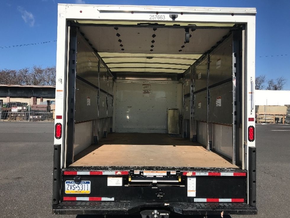 Light Duty Box Truck-Light and Medium Duty Trucks-GMC-2022-Savana G33903-Philadelphia-PA-36,610\n\t\tmiles-$ 43,500 - Image 8
