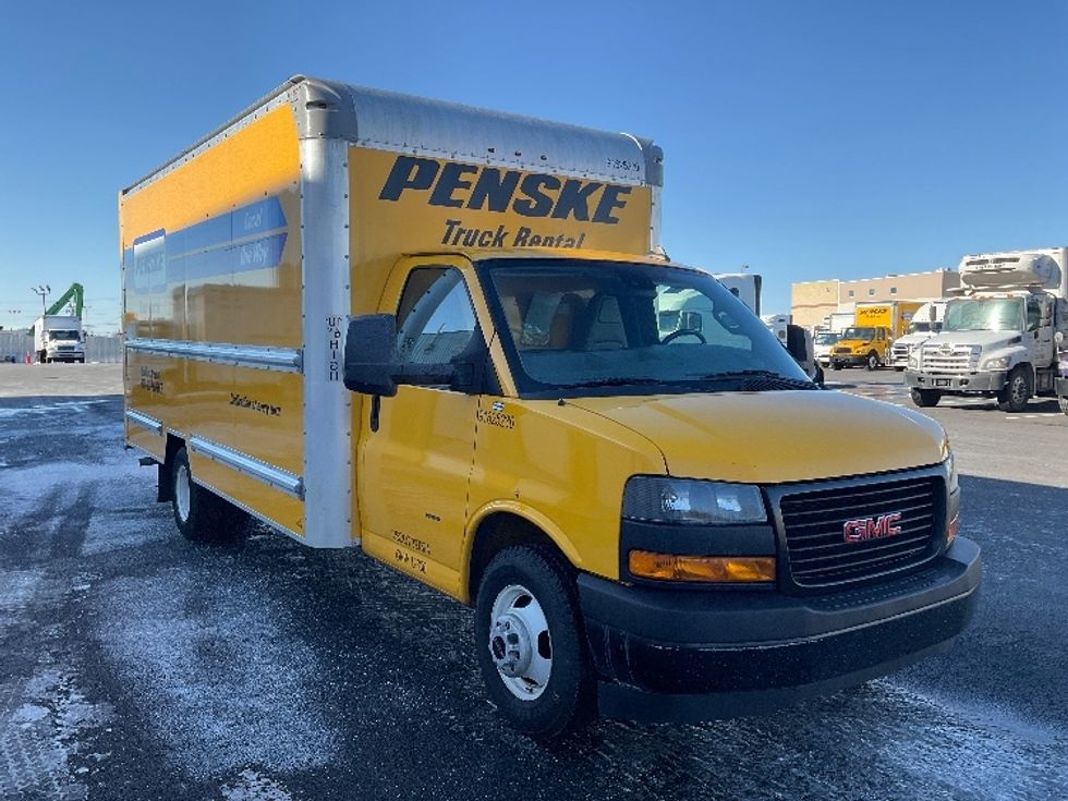 Light Duty Box Truck-Light and Medium Duty Trucks-GMC-2022-Savana G33903-Philadelphia-PA-82,451\n\t\tmiles-$ 29,500 - Image 1