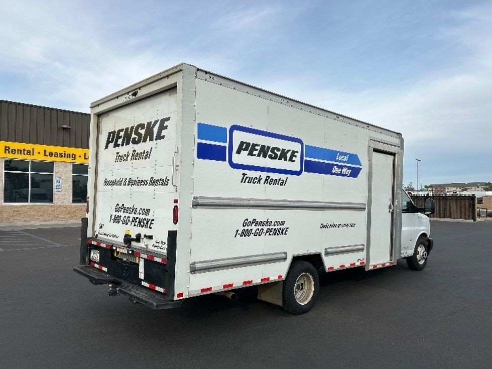 Light Duty Box Truck-Light and Medium Duty Trucks-GMC-2022-Savana G33903-Phoenix-AZ-29,292\n\t\tmiles-$ 45,000 - Image 13