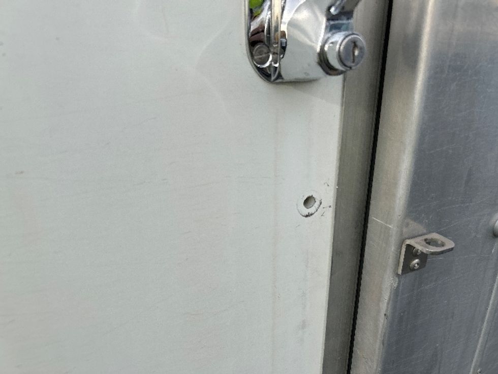 Light Duty Box Truck-Light and Medium Duty Trucks-GMC-2022-Savana G33903-Phoenix-AZ-29,292\n\t\tmiles-$ 45,000 - Image 25