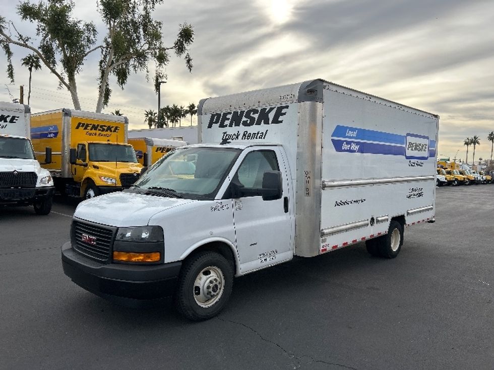 Light Duty Box Truck-Light and Medium Duty Trucks-GMC-2022-Savana G33903-Phoenix-AZ-29,292\n\t\tmiles-$ 45,000 - Image 3
