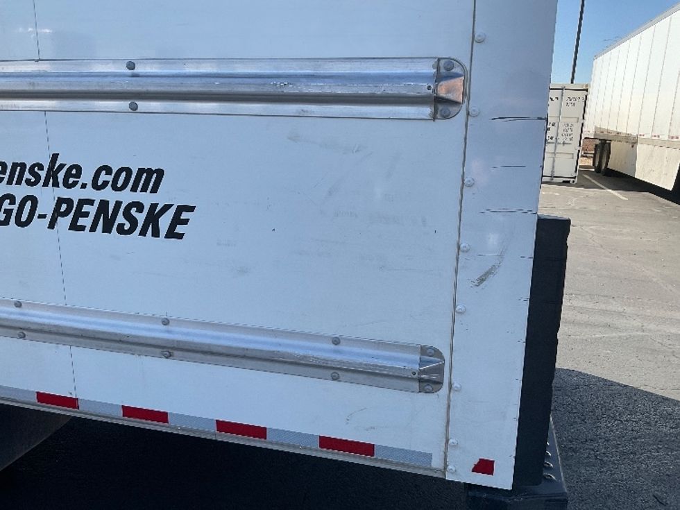 Light Duty Box Truck-Light and Medium Duty Trucks-GMC-2022-Savana G33903-Phoenix-AZ-33,191\n\t\tmiles-$ 49,750 - Image 27