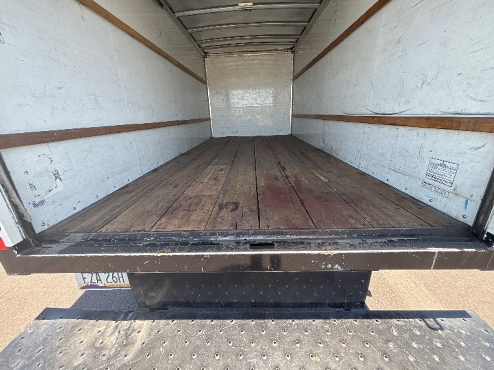 Light Duty Box Truck-Light and Medium Duty Trucks-GMC-2022-Savana G33903-Phoenix-AZ-74,095\n\t\tmiles-$ 35,250 - Image 10