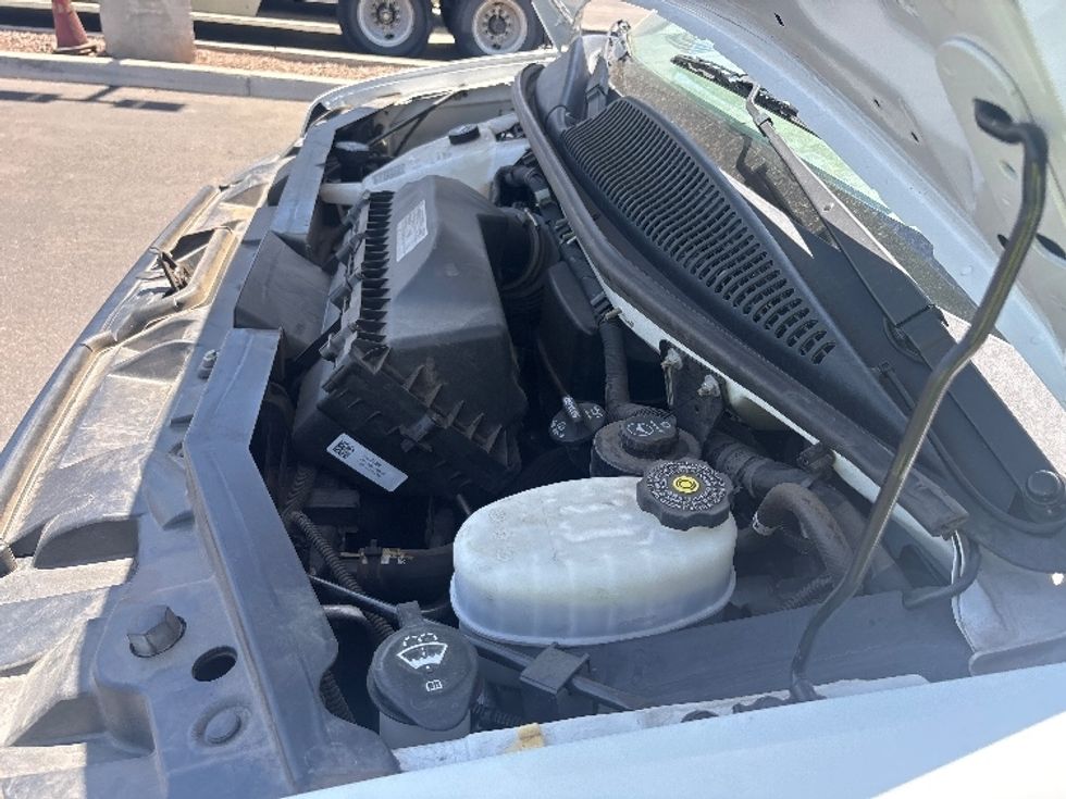 Light Duty Box Truck-Light and Medium Duty Trucks-GMC-2022-Savana G33903-Phoenix-AZ-74,095\n\t\tmiles-$ 35,250 - Image 24