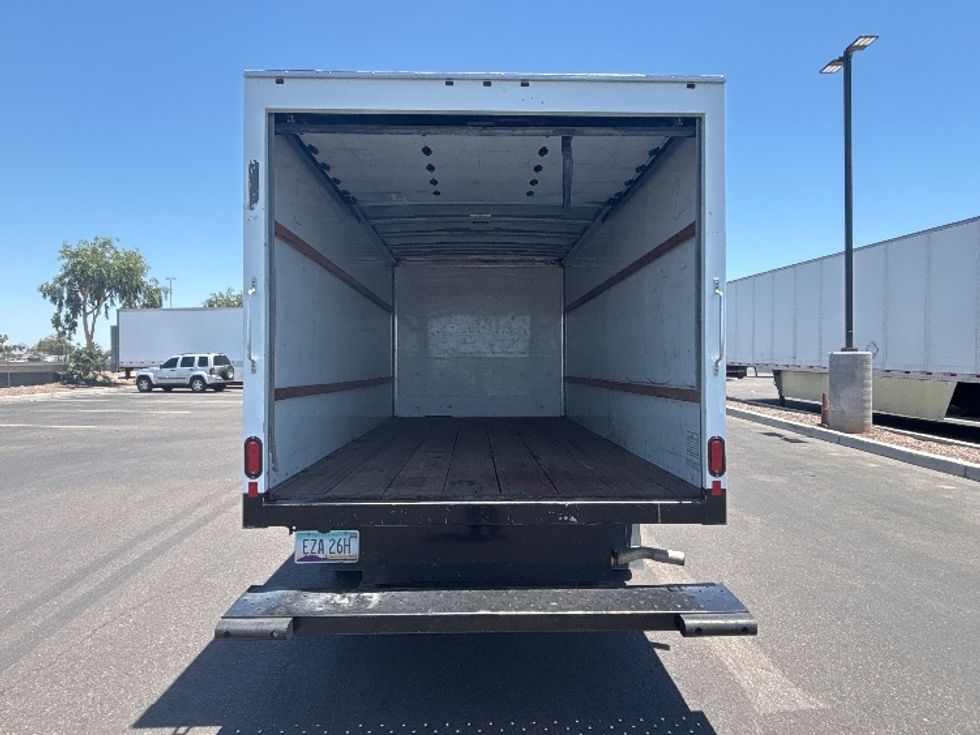 Light Duty Box Truck-Light and Medium Duty Trucks-GMC-2022-Savana G33903-Phoenix-AZ-74,095\n\t\tmiles-$ 35,250 - Image 9