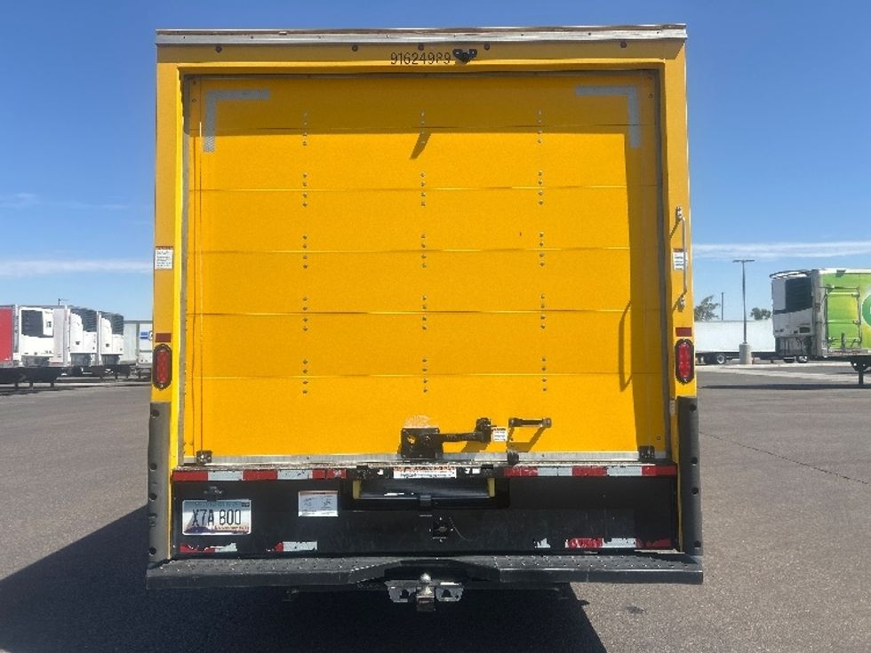 Light Duty Box Truck-Light and Medium Duty Trucks-GMC-2022-Savana G33903-Phoenix-AZ-83,560\n\t\tmiles-$ 26,500 - Image 7