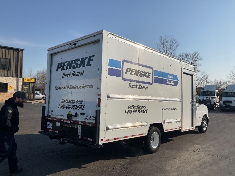 Light Duty Box Truck-Light and Medium Duty Trucks-GMC-2022-Savana G33903-Piqua-OH-35,839\n\t\tmiles-$ 41,750 - Image 12