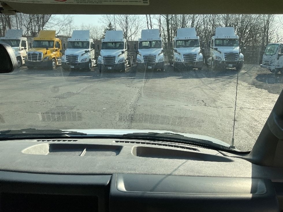 Light Duty Box Truck-Light and Medium Duty Trucks-GMC-2022-Savana G33903-Piqua-OH-35,839\n\t\tmiles-$ 41,750 - Image 19