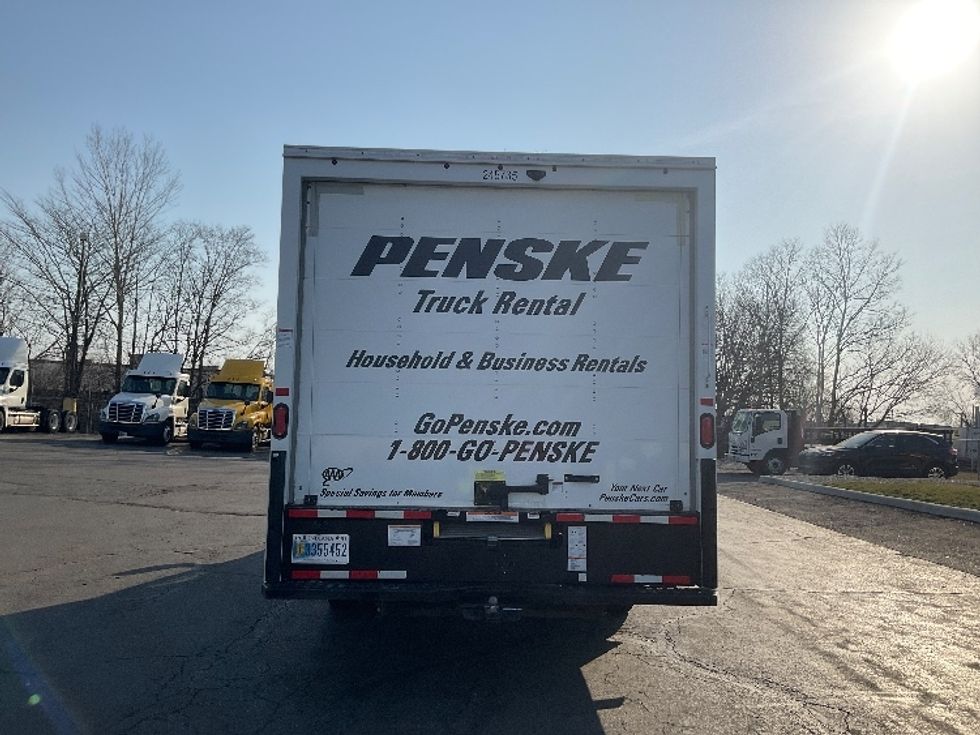 Light Duty Box Truck-Light and Medium Duty Trucks-GMC-2022-Savana G33903-Piqua-OH-35,839\n\t\tmiles-$ 41,750 - Image 6