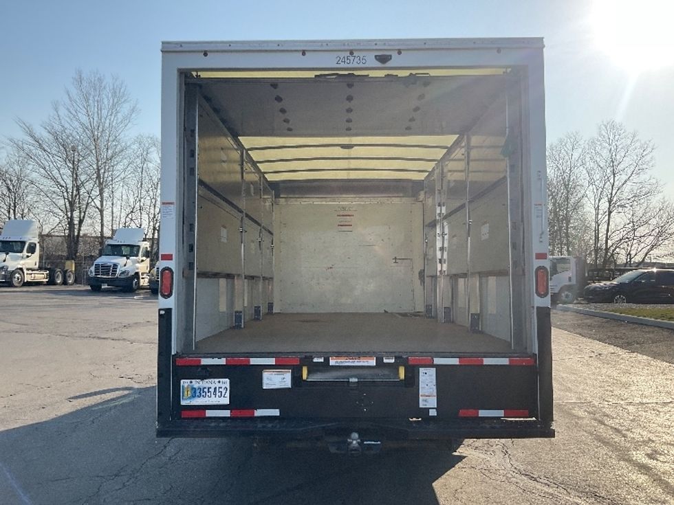 Light Duty Box Truck-Light and Medium Duty Trucks-GMC-2022-Savana G33903-Piqua-OH-35,839\n\t\tmiles-$ 41,750 - Image 7