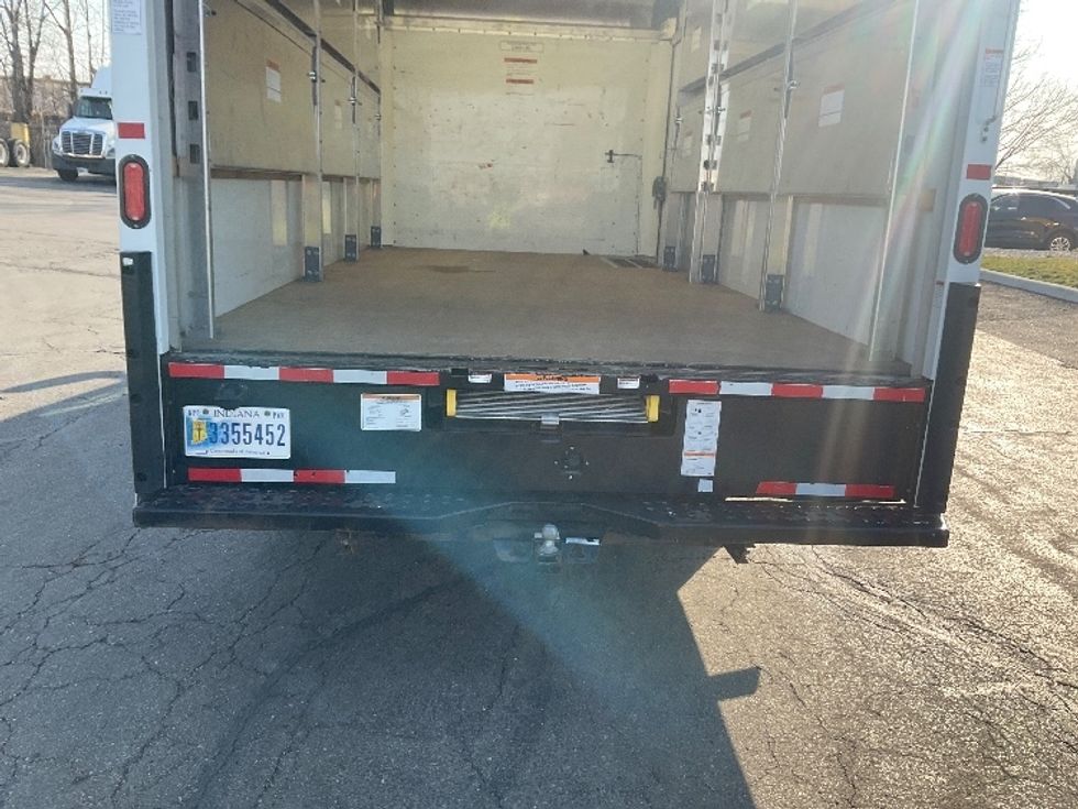 Light Duty Box Truck-Light and Medium Duty Trucks-GMC-2022-Savana G33903-Piqua-OH-35,839\n\t\tmiles-$ 41,750 - Image 9