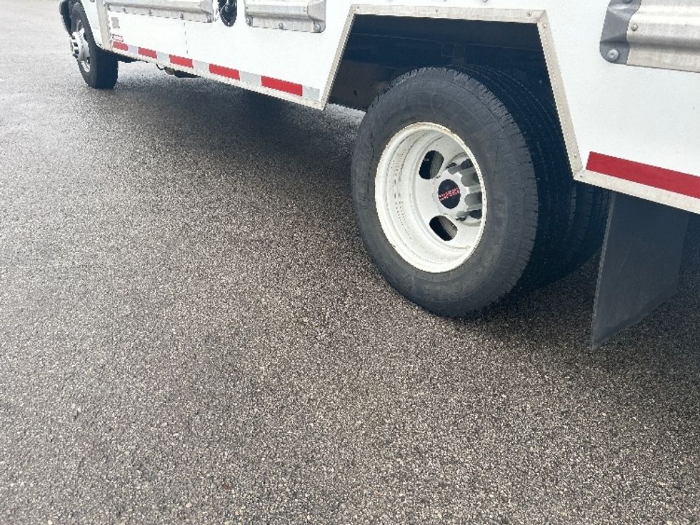 Light Duty Box Truck-Light and Medium Duty Trucks-GMC-2022-Savana G33903-Piqua-OH-55,889\n\t\tmiles-$ 41,500 - Image 5