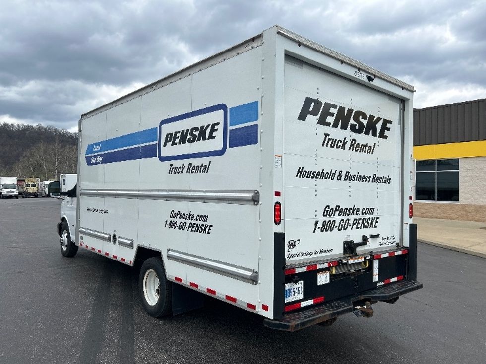 Light Duty Box Truck-Light and Medium Duty Trucks-GMC-2022-Savana G33903-Pittsburgh-PA-37,663\n\t\tmiles-$ 40,750 - Image 6