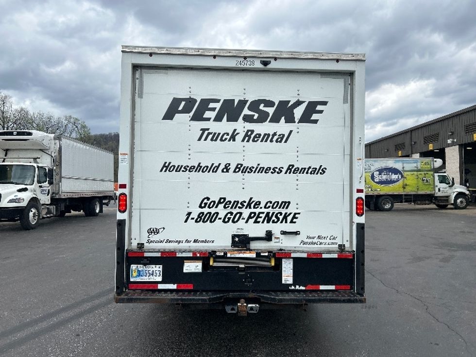 Light Duty Box Truck-Light and Medium Duty Trucks-GMC-2022-Savana G33903-Pittsburgh-PA-37,663\n\t\tmiles-$ 40,750 - Image 7