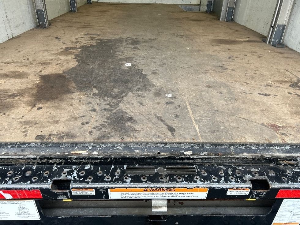 Light Duty Box Truck-Light and Medium Duty Trucks-GMC-2022-Savana G33903-Pittsburgh-PA-37,663\n\t\tmiles-$ 40,750 - Image 9