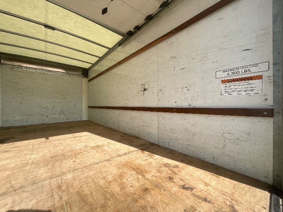 Light Duty Box Truck-Light and Medium Duty Trucks-GMC-2022-Savana G33903-Plymouth-MI-127,464\n\t\tmiles-$ 25,750 - Image 11