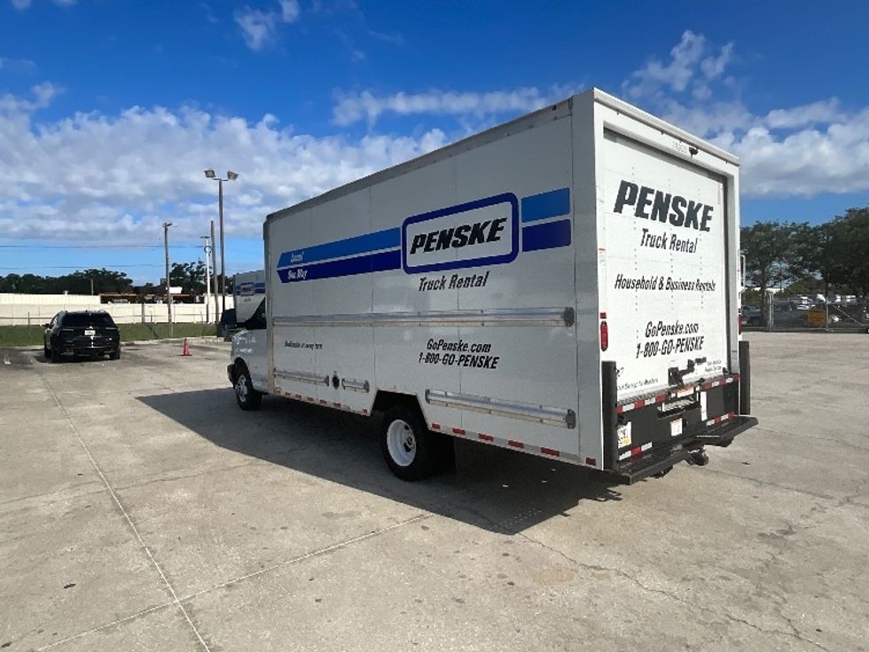 Light Duty Box Truck-Light and Medium Duty Trucks-GMC-2022-Savana G33903-Plymouth-MI-127,464\n\t\tmiles-$ 25,750 - Image 6