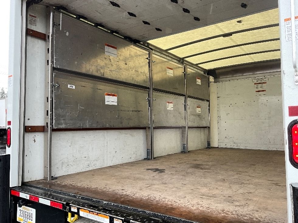 Light Duty Box Truck-Light and Medium Duty Trucks-GMC-2022-Savana G33903-Portland-OR-41,349\n\t\tmiles-$ 42,250 - Image 11