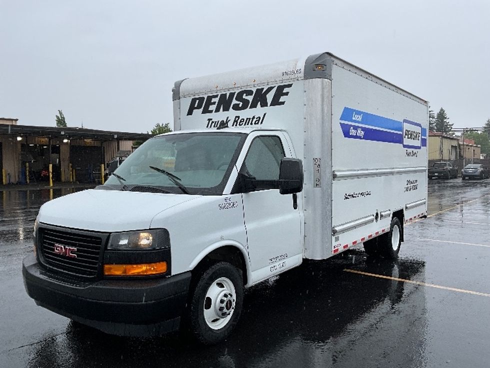 Light Duty Box Truck-Light and Medium Duty Trucks-GMC-2022-Savana G33903-Portland-OR-41,349\n\t\tmiles-$ 42,250 - Image 3