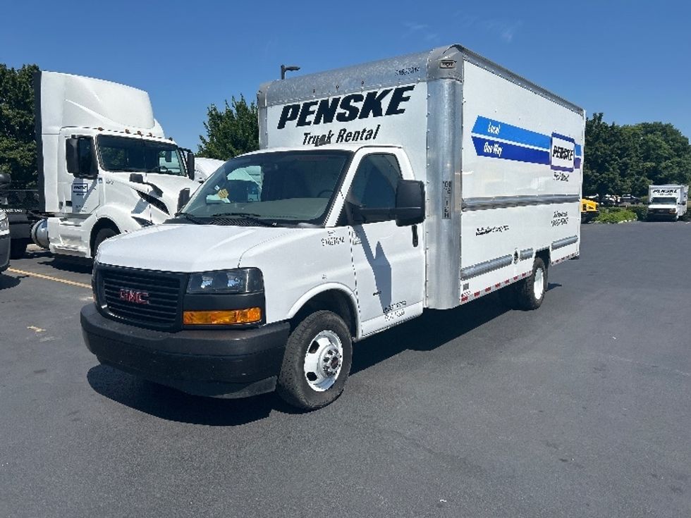 Light Duty Box Truck-Light and Medium Duty Trucks-GMC-2022-Savana G33903-Portland-OR-47,684\n\t\tmiles-$ 44,000 - Image 3