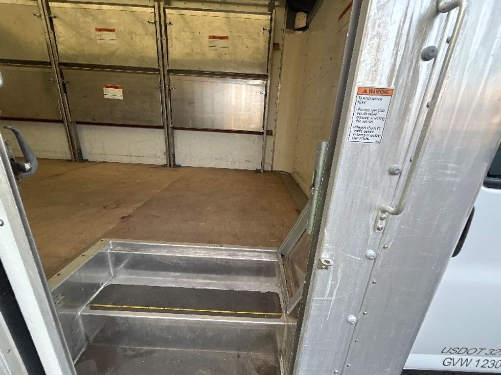 Light Duty Box Truck-Light and Medium Duty Trucks-GMC-2022-Savana G33903-Portland-OR-53,782\n\t\tmiles-$ 34,750 - Image 26