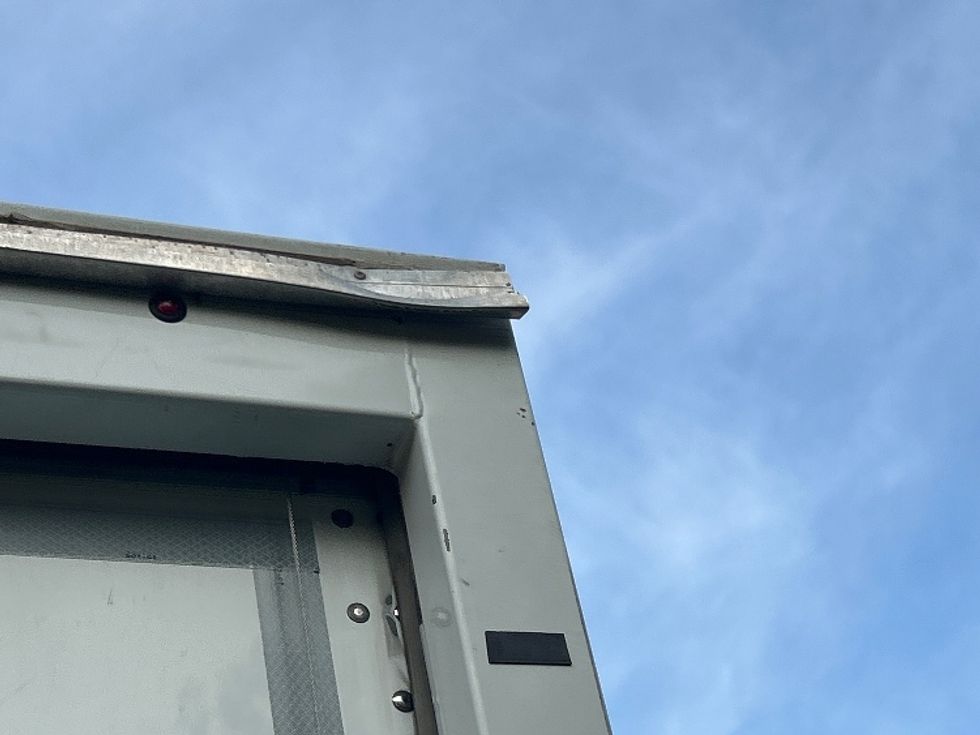 Light Duty Box Truck-Light and Medium Duty Trucks-GMC-2022-Savana G33903-Portland-OR-53,782\n\t\tmiles-$ 34,750 - Image 29