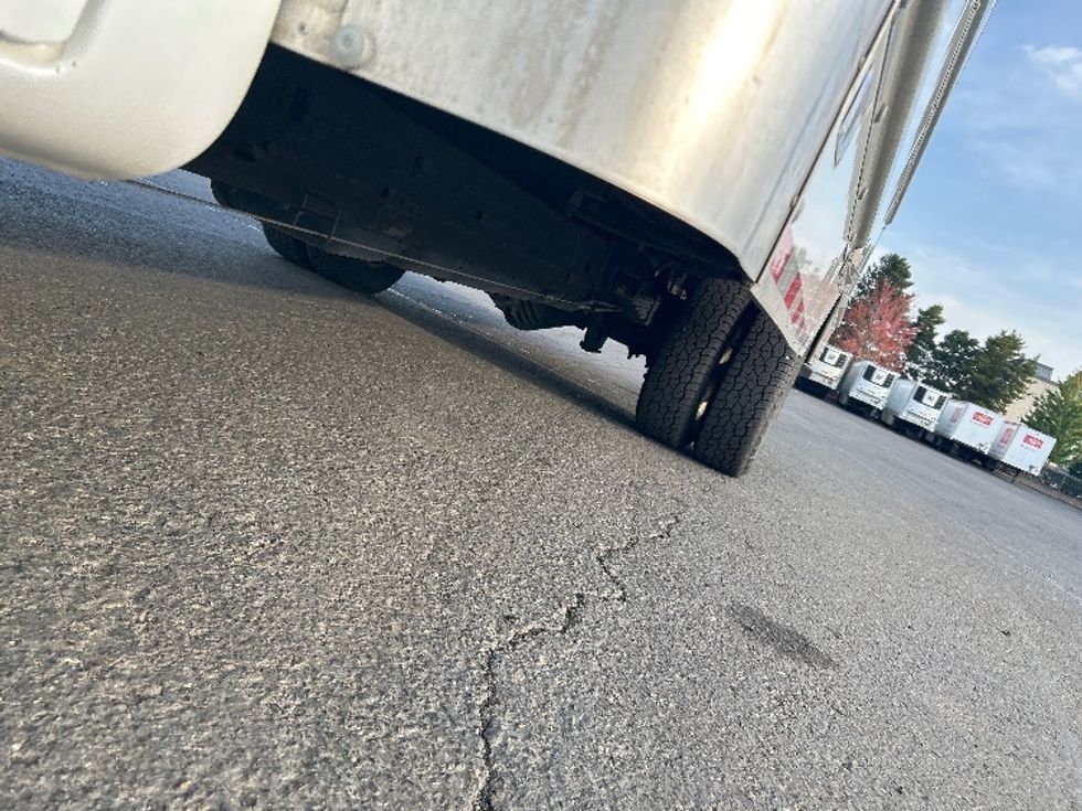 Light Duty Box Truck-Light and Medium Duty Trucks-GMC-2022-Savana G33903-Portland-OR-53,782\n\t\tmiles-$ 34,750 - Image 5