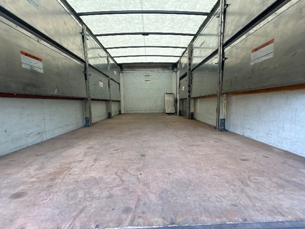 Light Duty Box Truck-Light and Medium Duty Trucks-GMC-2022-Savana G33903-Portland-OR-53,782\n\t\tmiles-$ 34,750 - Image 8