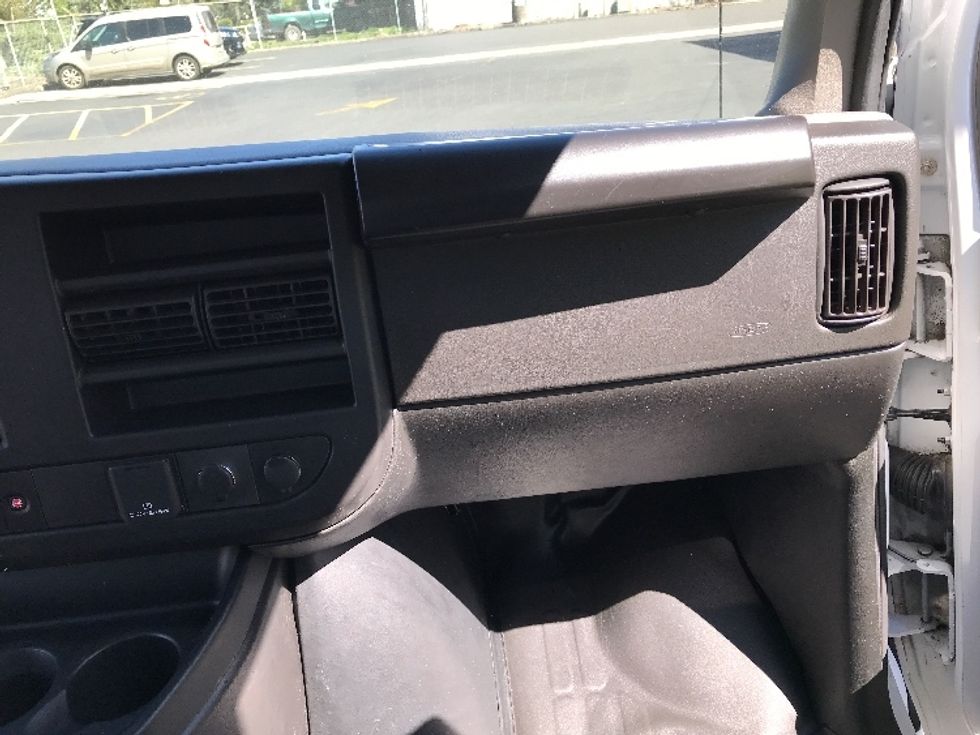 Light Duty Box Truck-Light and Medium Duty Trucks-GMC-2022-Savana G33903-Portland-OR-72,609\n\t\tmiles-$ 42,000 - Image 21