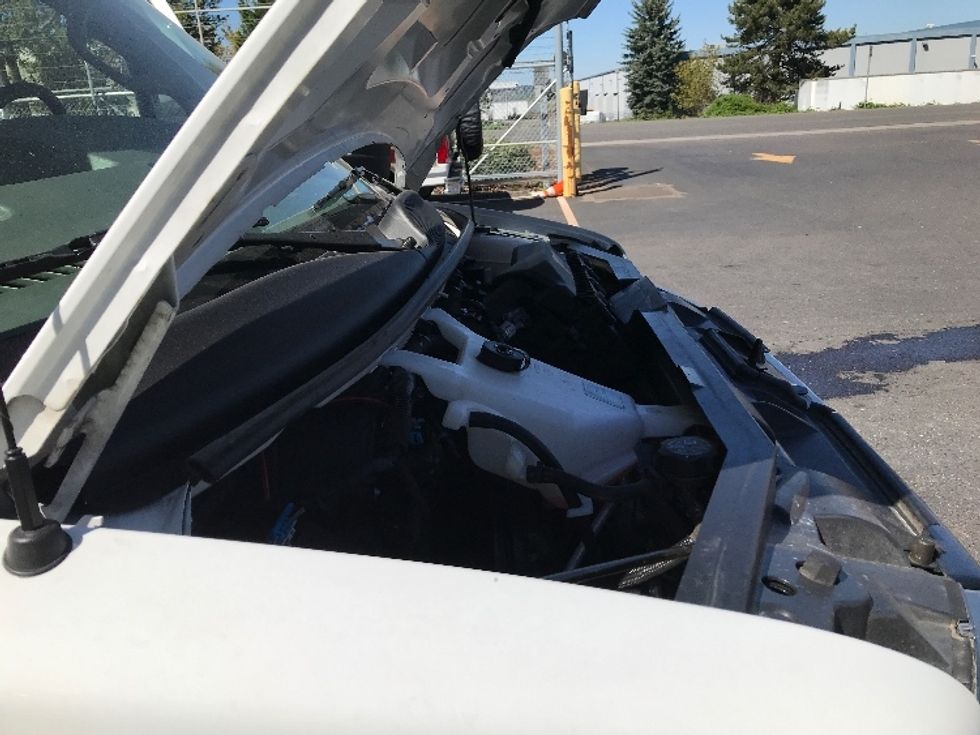 Light Duty Box Truck-Light and Medium Duty Trucks-GMC-2022-Savana G33903-Portland-OR-72,609\n\t\tmiles-$ 42,000 - Image 23