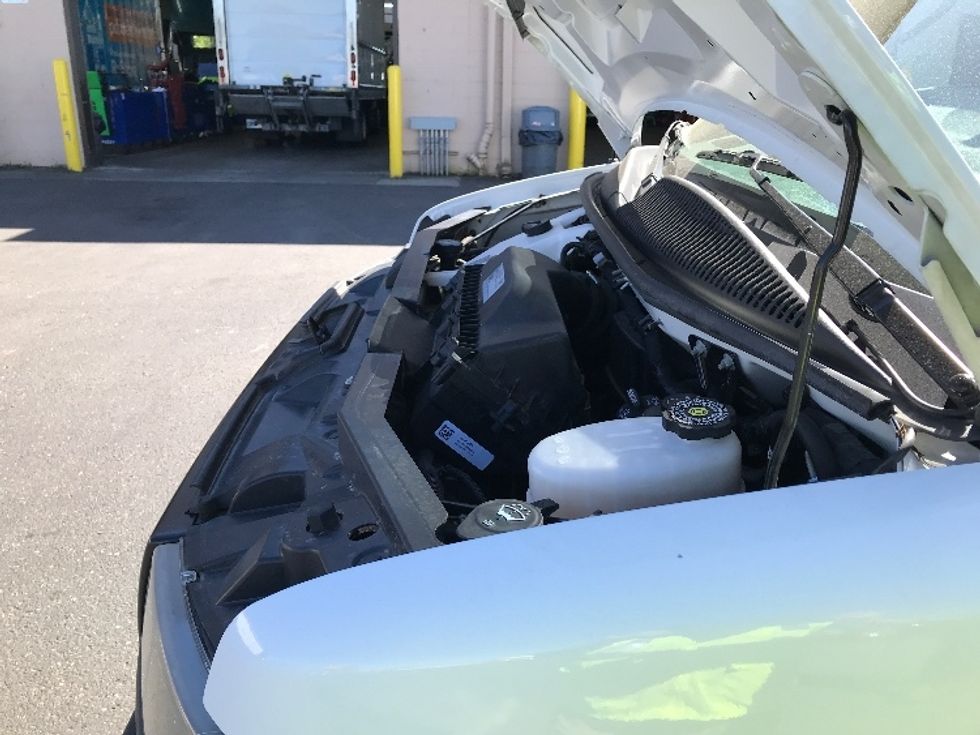 Light Duty Box Truck-Light and Medium Duty Trucks-GMC-2022-Savana G33903-Portland-OR-72,609\n\t\tmiles-$ 42,000 - Image 24