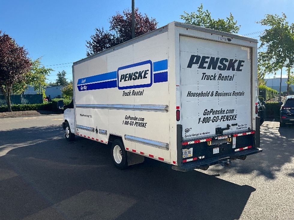 Light Duty Box Truck-Light and Medium Duty Trucks-GMC-2022-Savana G33903-Portland-OR-73,502\n\t\tmiles-$ 34,000 - Image 6