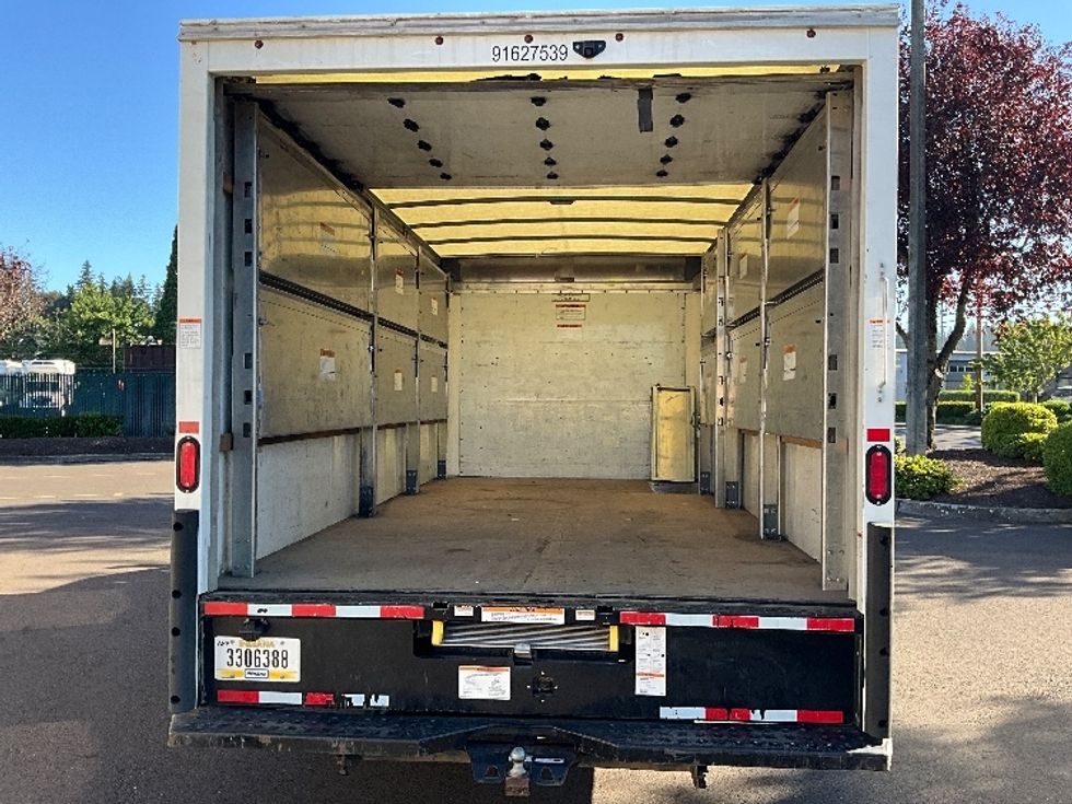 Light Duty Box Truck-Light and Medium Duty Trucks-GMC-2022-Savana G33903-Portland-OR-73,502\n\t\tmiles-$ 34,000 - Image 8
