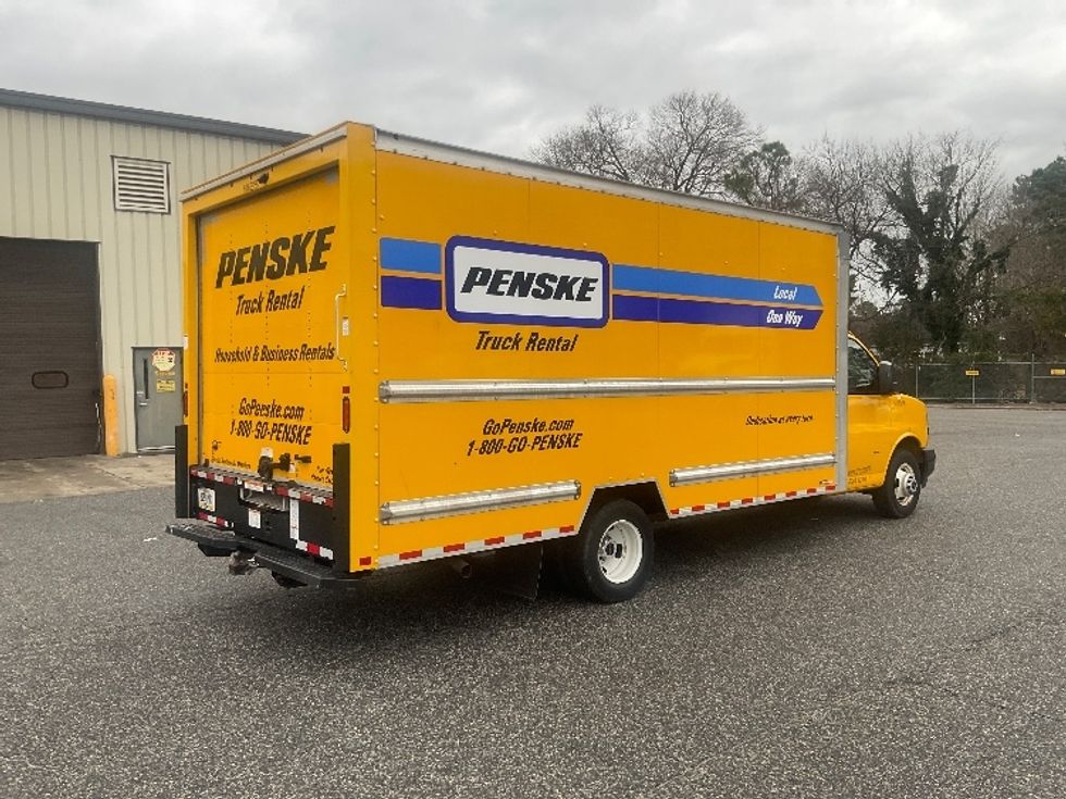 Light Duty Box Truck-Light and Medium Duty Trucks-GMC-2022-Savana G33903-Prince George-VA-134,720\n\t\tmiles-$ 24,000 - Image 13