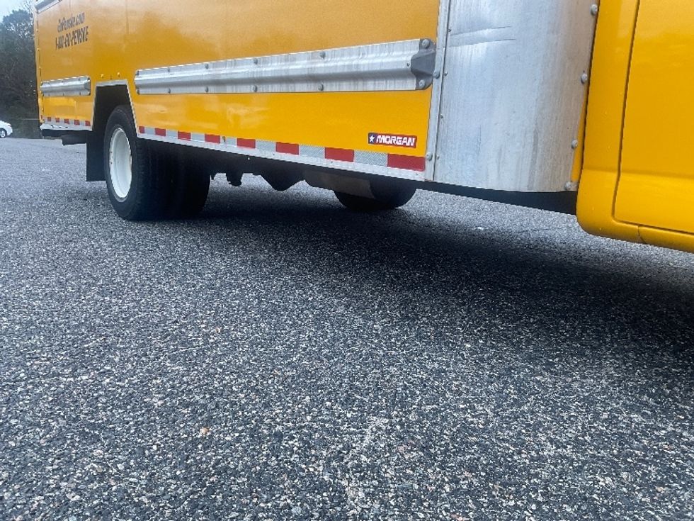 Light Duty Box Truck-Light and Medium Duty Trucks-GMC-2022-Savana G33903-Prince George-VA-134,720\n\t\tmiles-$ 24,000 - Image 14