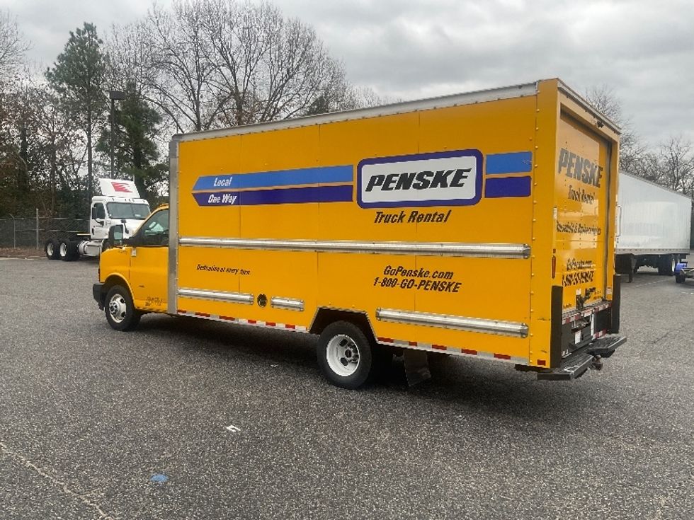 Light Duty Box Truck-Light and Medium Duty Trucks-GMC-2022-Savana G33903-Prince George-VA-134,720\n\t\tmiles-$ 24,000 - Image 6