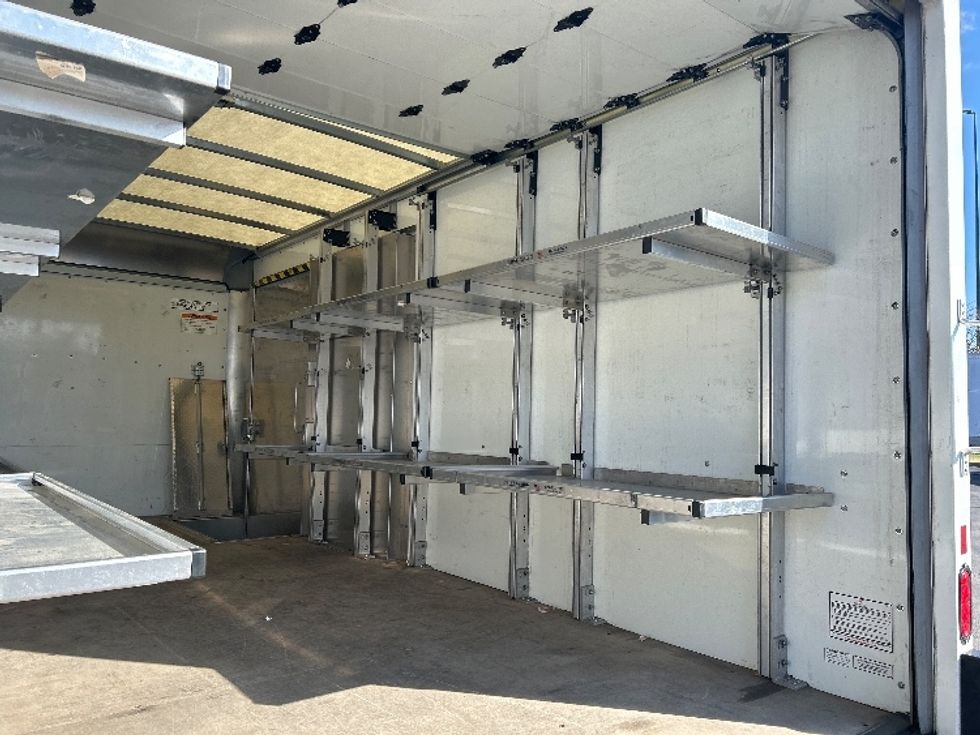 Light Duty Box Truck-Light and Medium Duty Trucks-GMC-2022-Savana G33903-Prince George-VA-34,832\n\t\tmiles-$ 30,750 - Image 11