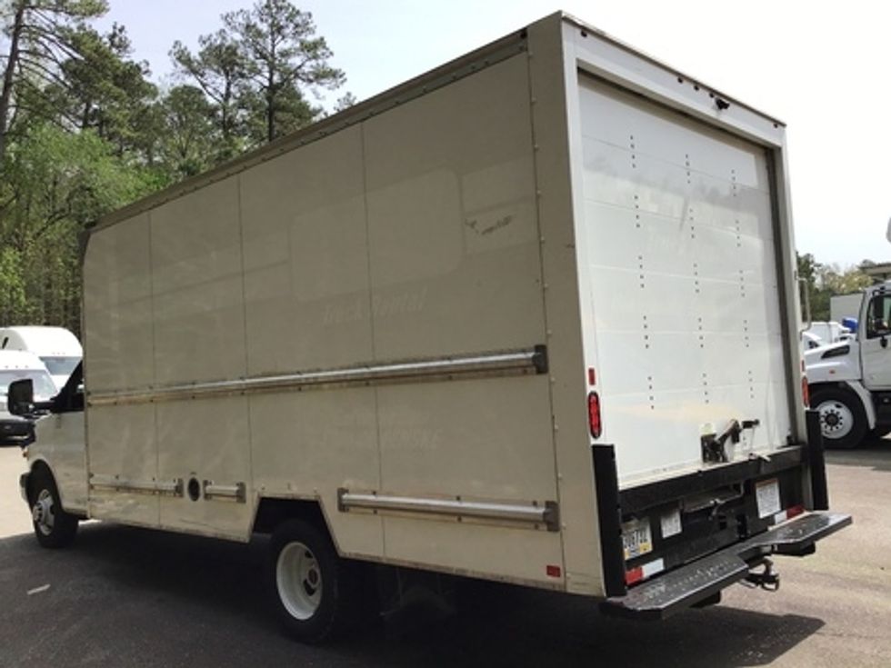 Light Duty Box Truck-Light and Medium Duty Trucks-GMC-2022-Savana G33903-Prince George-VA-34,832\n\t\tmiles-$ 30,750 - Image 4