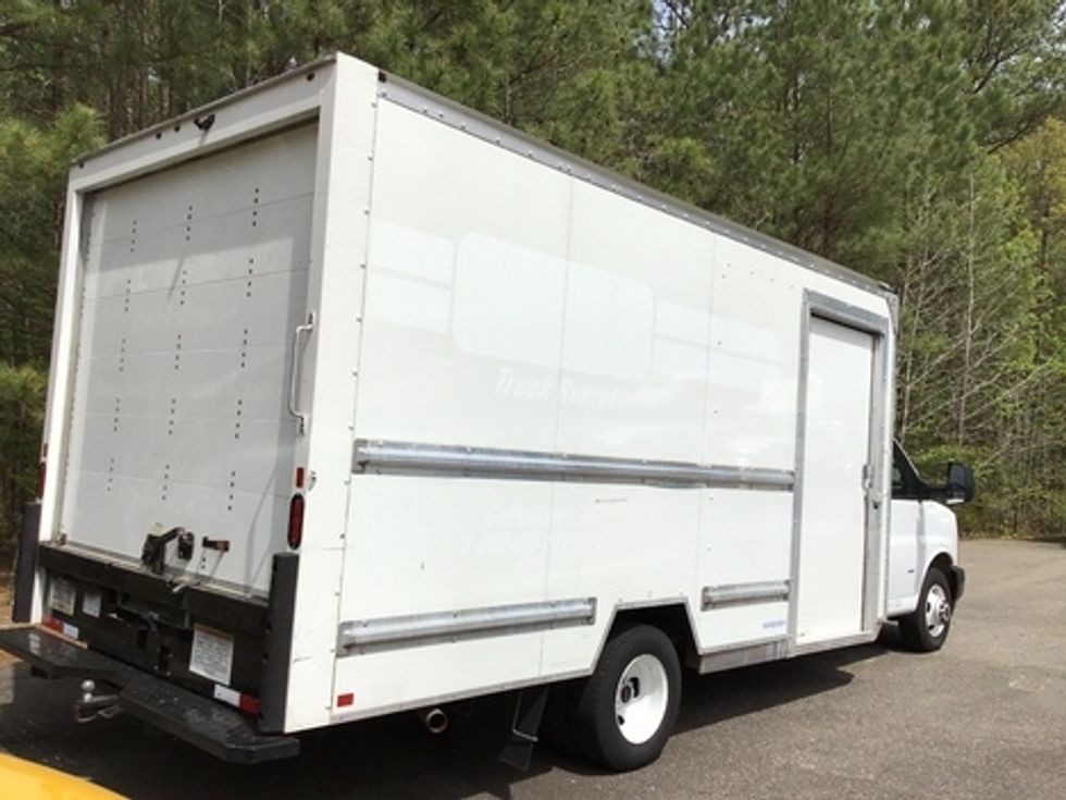 Light Duty Box Truck-Light and Medium Duty Trucks-GMC-2022-Savana G33903-Prince George-VA-34,832\n\t\tmiles-$ 30,750 - Image 7