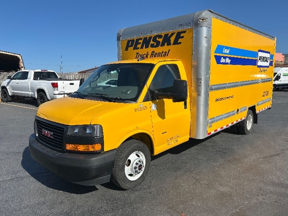 Light Duty Box Truck-Light and Medium Duty Trucks-GMC-2022-Savana G33903-Raleigh-NC-84,982\n\t\tmiles-$ 30,750 - Image 3