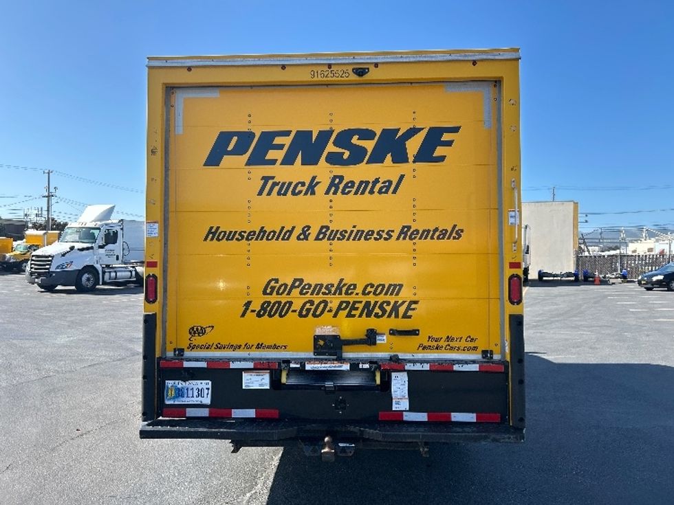 Light Duty Box Truck-Light and Medium Duty Trucks-GMC-2022-Savana G33903-Raleigh-NC-84,982\n\t\tmiles-$ 30,750 - Image 7