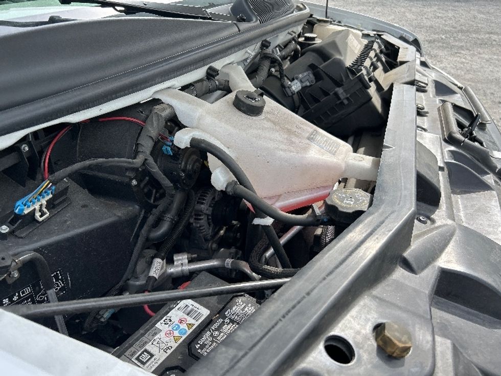 Light Duty Box Truck-Light and Medium Duty Trucks-GMC-2022-Savana G33903-Reading-PA-34,528\n\t\tmiles-$ 41,750 - Image 23