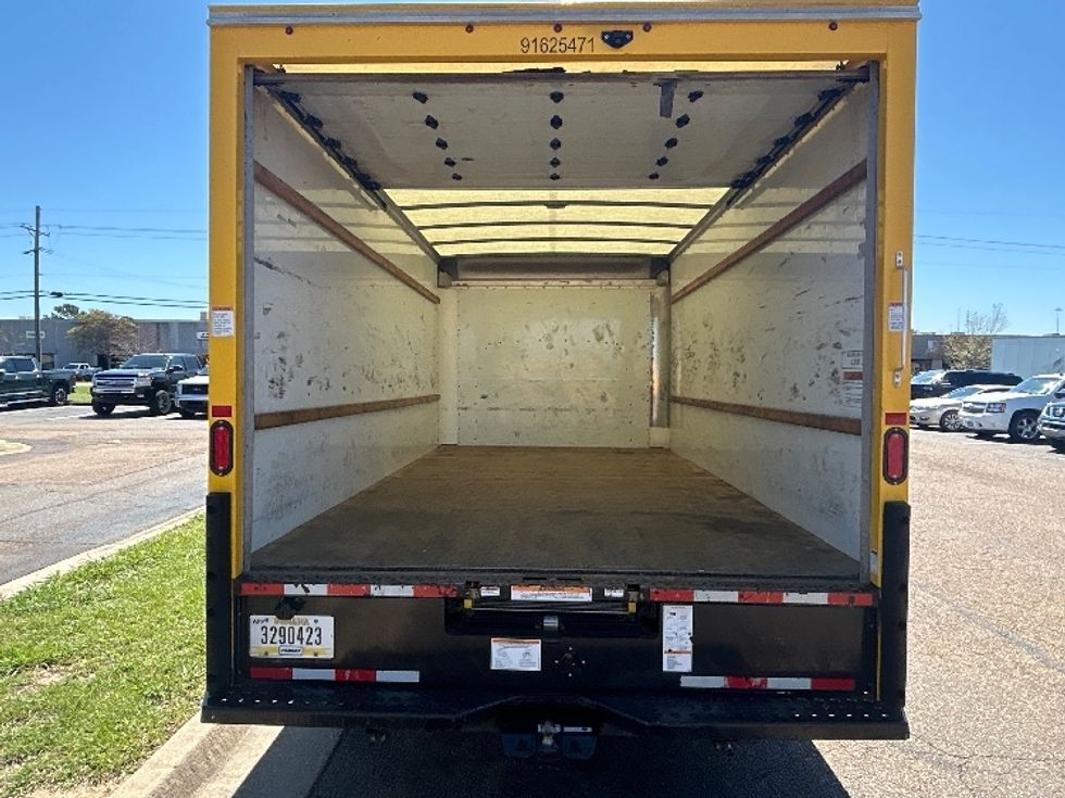 Light Duty Box Truck-Light and Medium Duty Trucks-GMC-2022-Savana G33903-Richland-MS-113,612\n\t\tmiles-$ 25,500 - Image 8