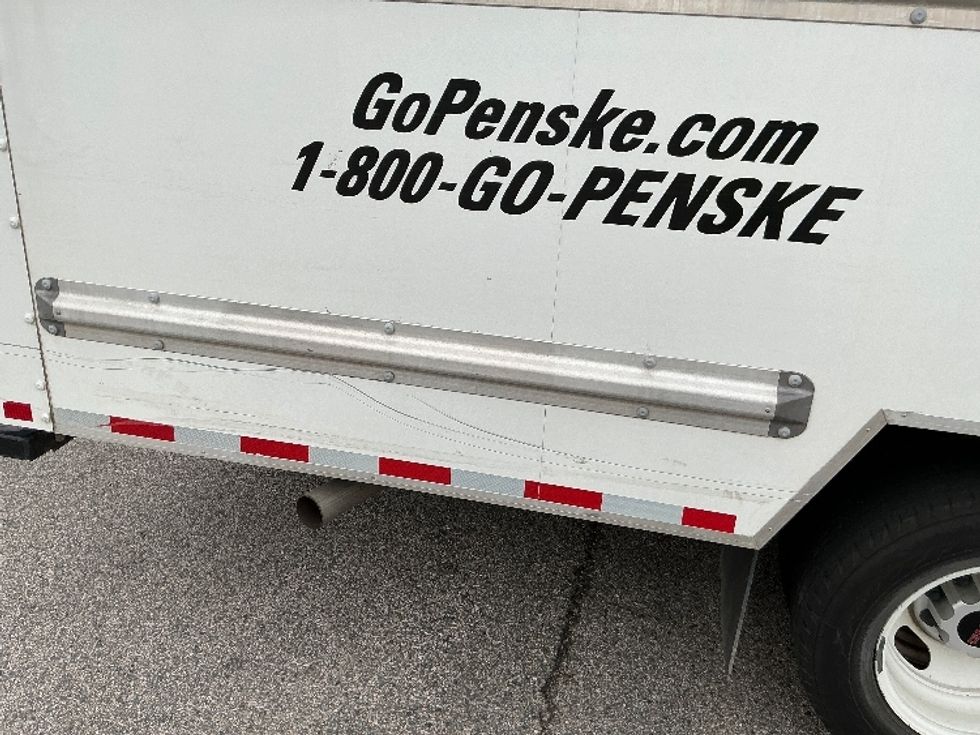 Light Duty Box Truck-Light and Medium Duty Trucks-GMC-2022-Savana G33903-Richmond-VA-52,298\n\t\tmiles-$ 49,000 - Image 28