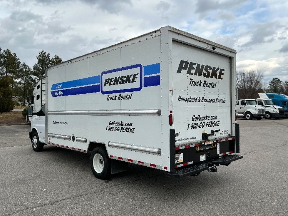 Light Duty Box Truck-Light and Medium Duty Trucks-GMC-2022-Savana G33903-Richmond-VA-52,298\n\t\tmiles-$ 49,000 - Image 6